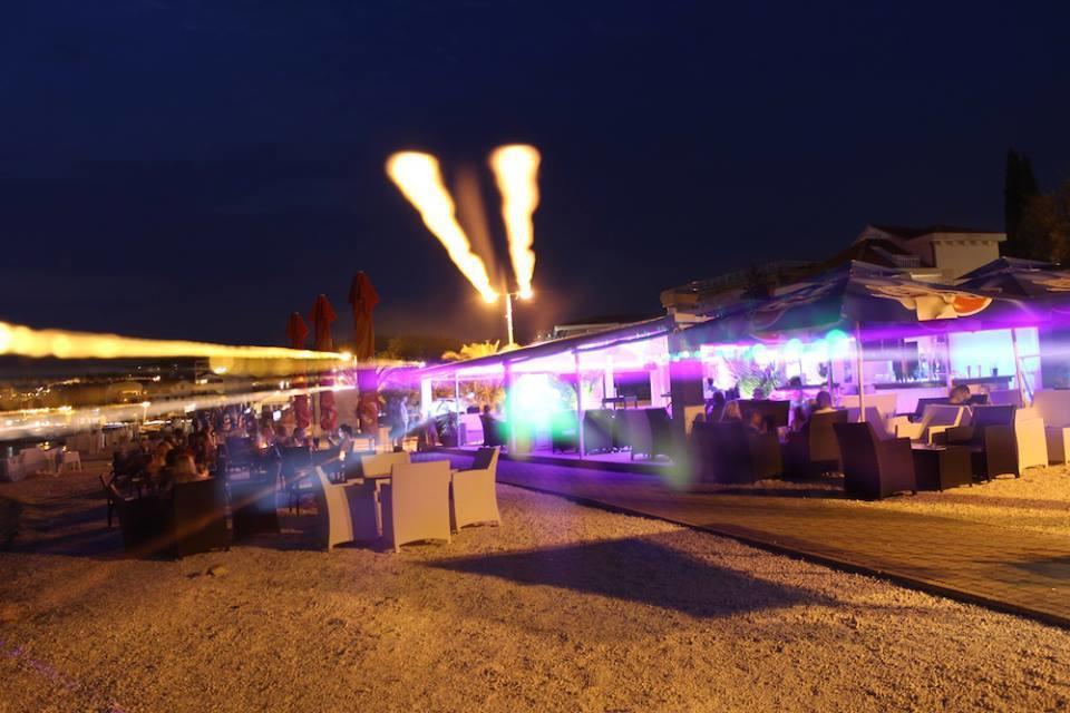 Cozy Place On The Beach Διαμέρισμα Τρογκίρ Εξωτερικό φωτογραφία